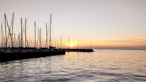 Foto del tramonto: il momento migliore per pescare nel Golfo di Trieste in estate